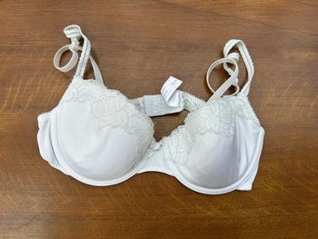 Soutien gorge blanc 90B Hunkemoller
