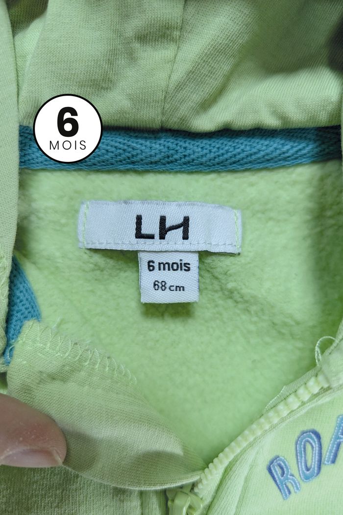 Gilet zippé / Sweat à capuche dinosaure 6 mois - photo numéro 3