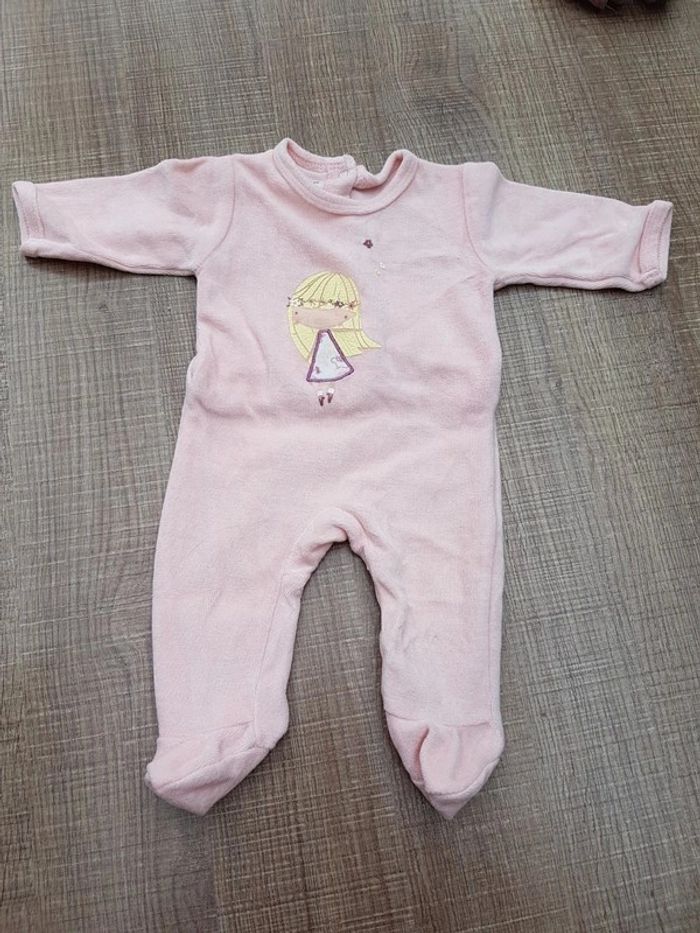 Lot 2 pyjamas velours Vertbaudet 1 mois - photo numéro 5