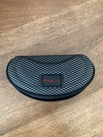 Étui à lunettes Prada
