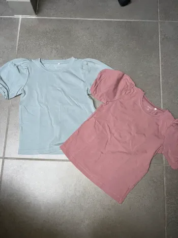 Lot 2 tshirts fille manches ballon