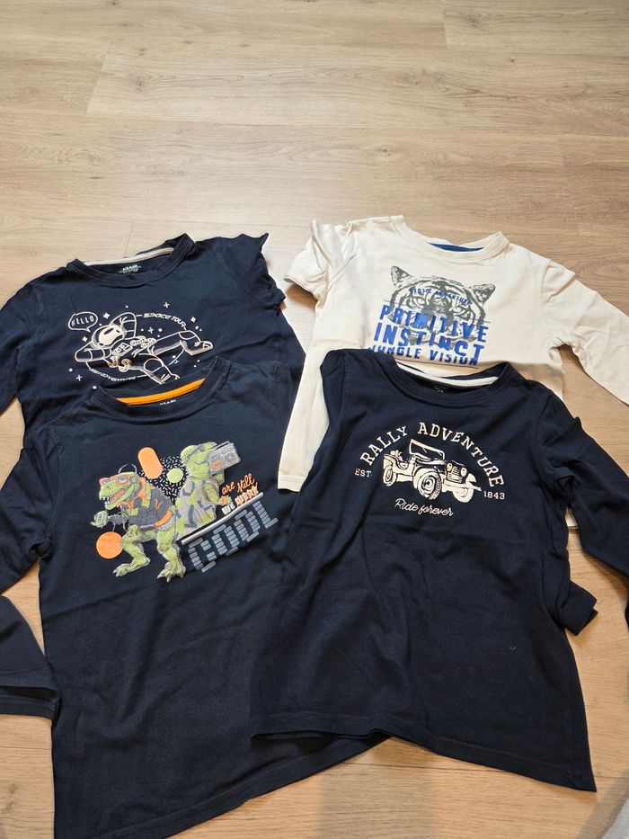 Lot 4 T-shirts manches longues 8 ans - photo numéro 2