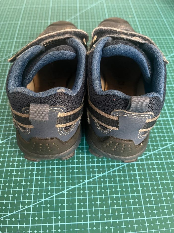 Lot chaussures 26 - photo numéro 3