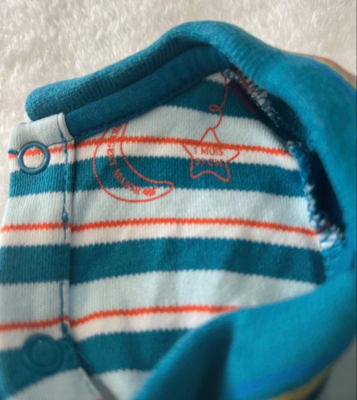 Lot : 2 pyjamas T1mois - photo numéro 2
