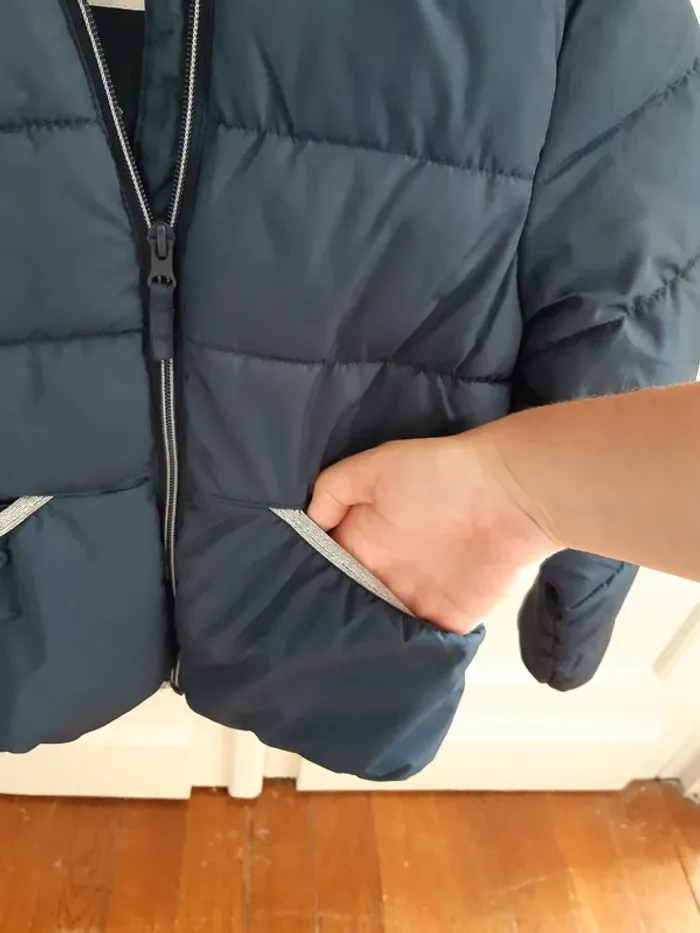 Blouson/ manteau fille 6.7ans 122cm neuf - photo numéro 2