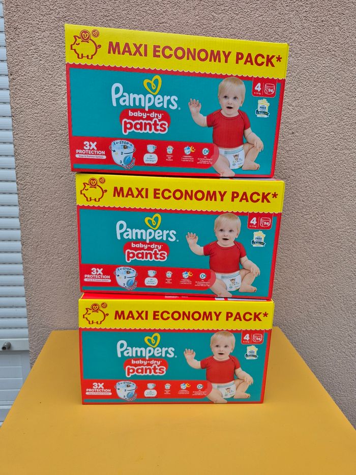 21.60€ le carton 3 maxi pack pampers baby dry pants taille 4 total 282couches
