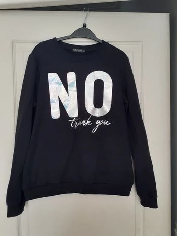 Sweat noir 12 ans avec imprimé