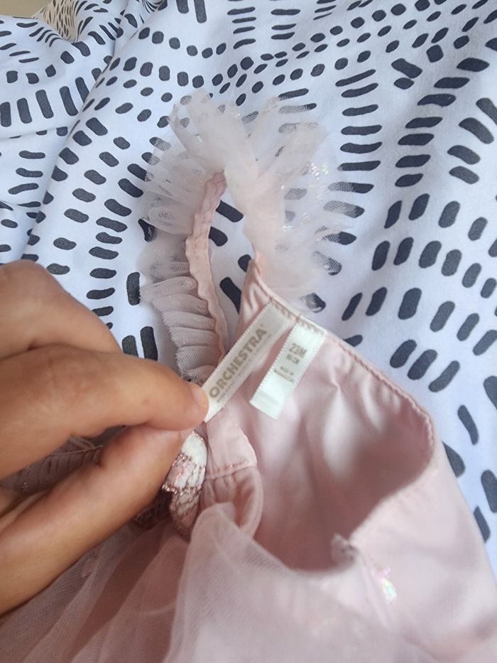 Robe papillon rose avec tulle - photo numéro 4