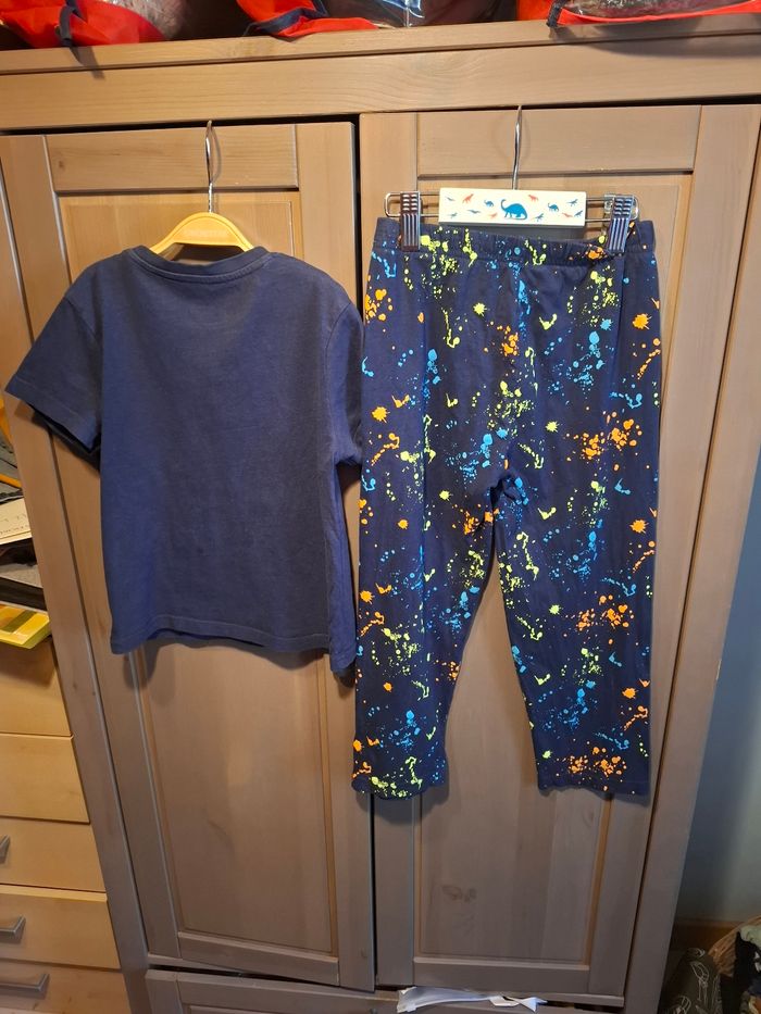 Pyjama 4/5 ans - photo numéro 2