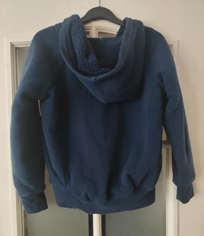 Gilet fourré à capuche Gap bleu 8-10 ans - photo numéro 2