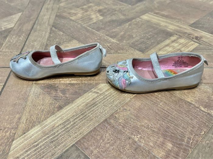 Ballerines argentées licorne jumelles p.24 - photo numéro 12