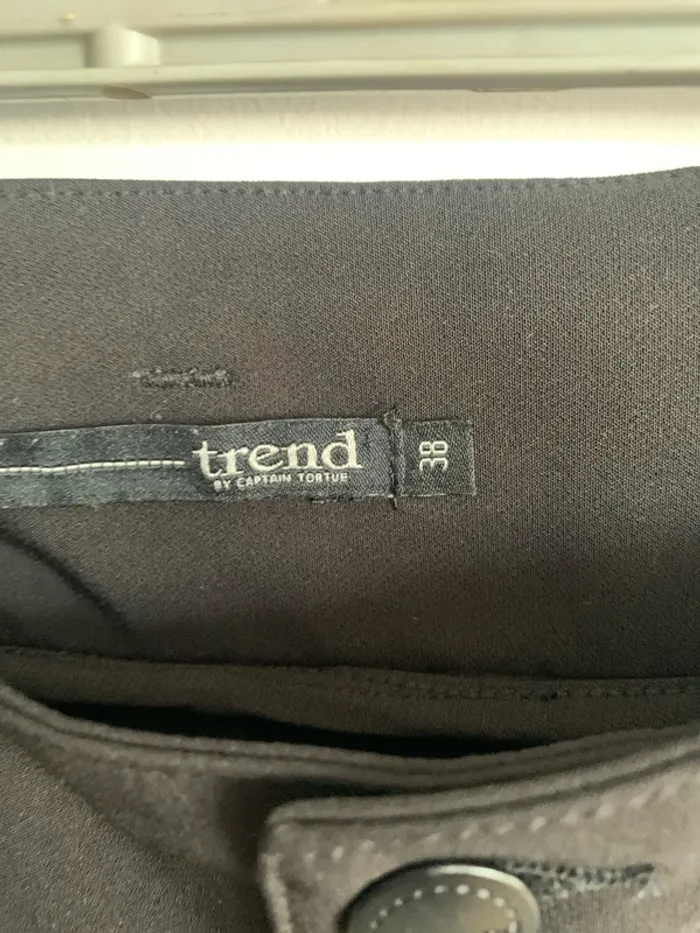 Pantalon noir - photo numéro 2