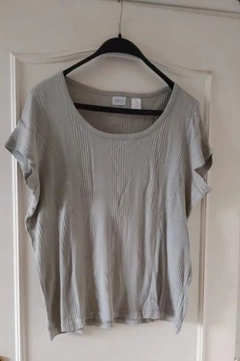 Tee shirt La redoute Taille 48