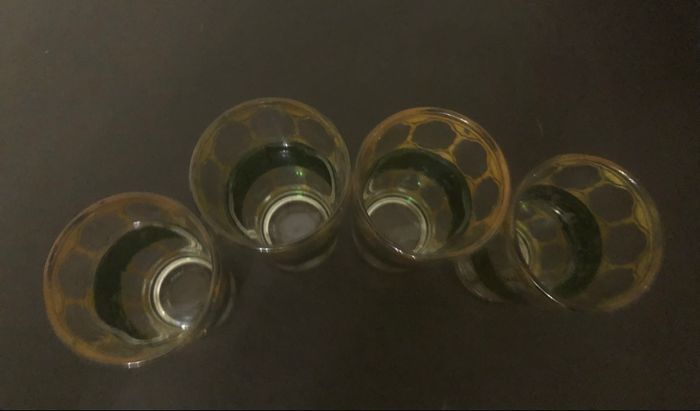 Lot de 4 verres à thé verts et dorés - photo numéro 3
