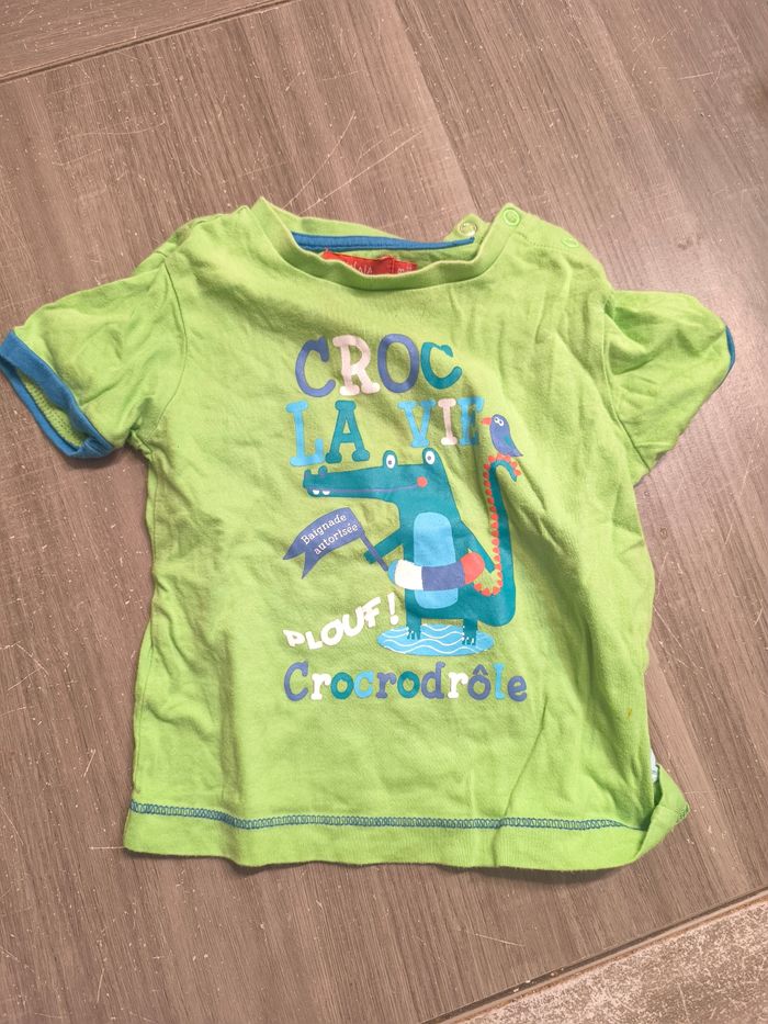 Lot de 2 tee shirt 18 mois