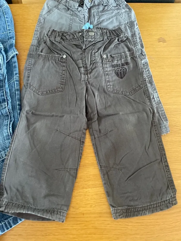 Lot 12 pantalons 18 mois - photo numéro 6