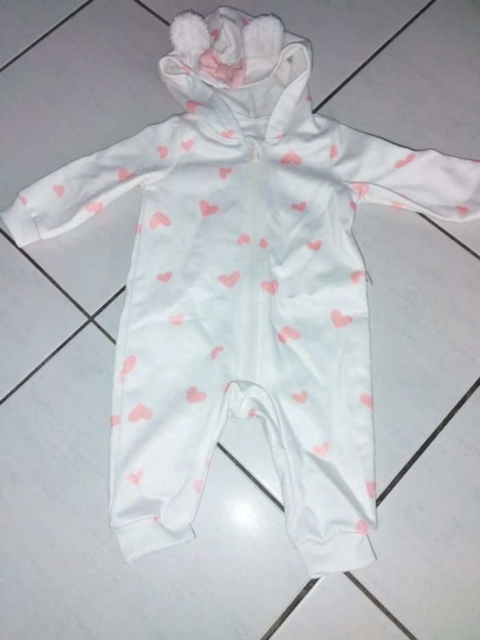 Combinaison bébé neuve