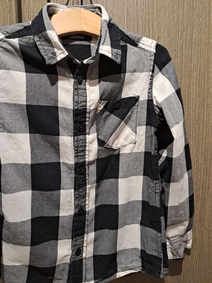 Chemise grands carreaux noirs blancs gris liberto 6 ans - photo numéro 2