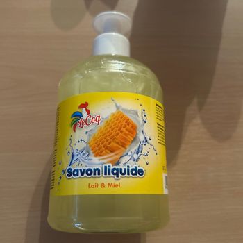 1 savon main liquide neuf