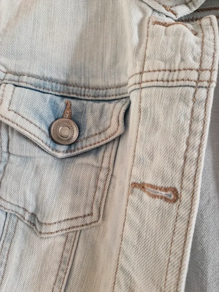 Veste en jean clair - photo numéro 4