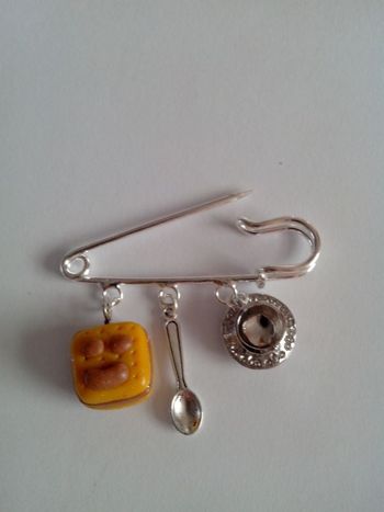 Broche "gourmande"