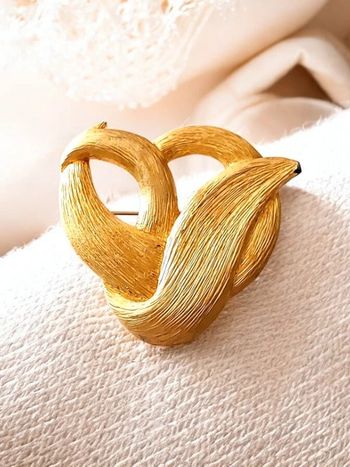 Broche Dolce vita signée, vintage