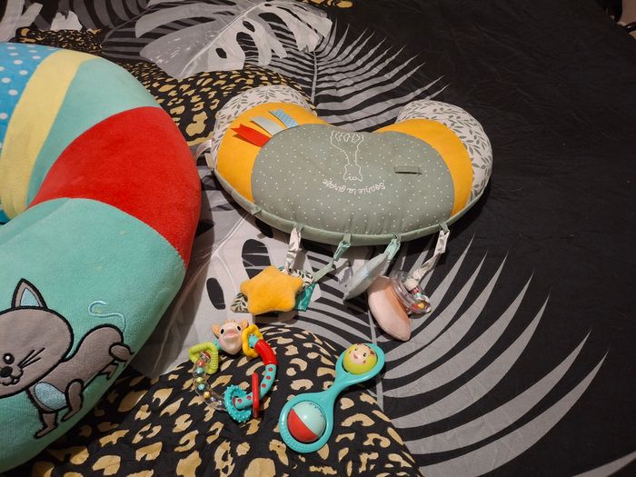Pack éveil bébé Sophie la girafe- bon état - photo numéro 2