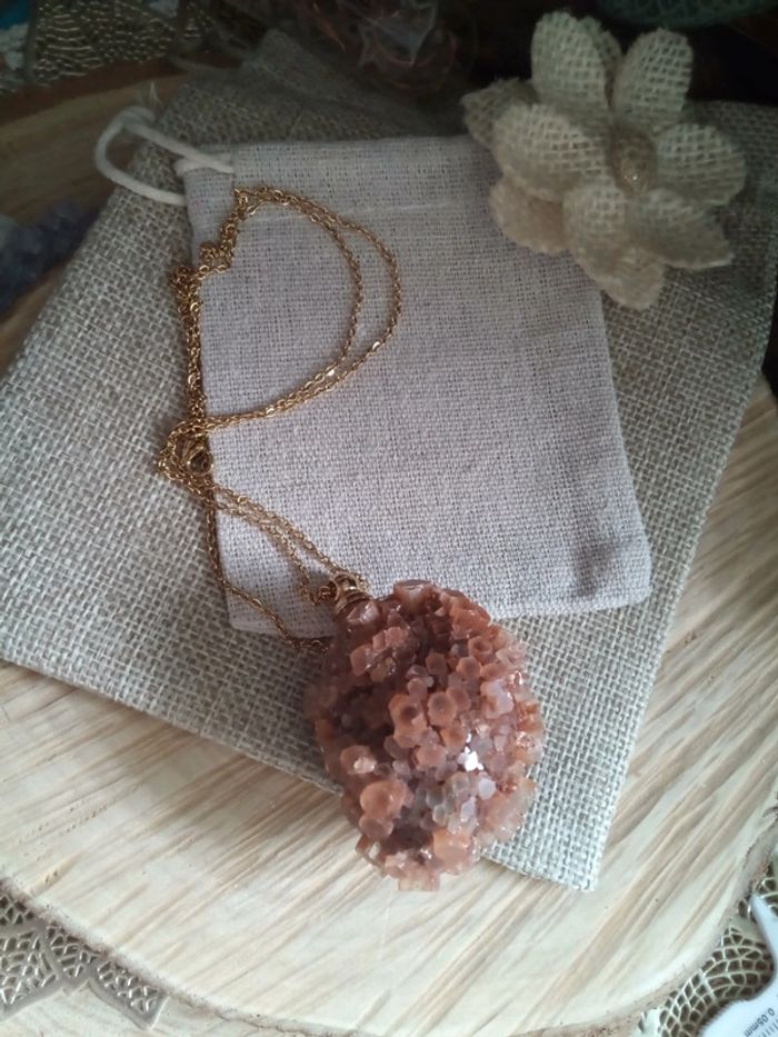 Collier en pierre naturelle d'aragonite - photo numéro 3