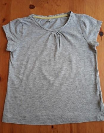 Tee-shirt gris clair / Verbaudet 5 ans