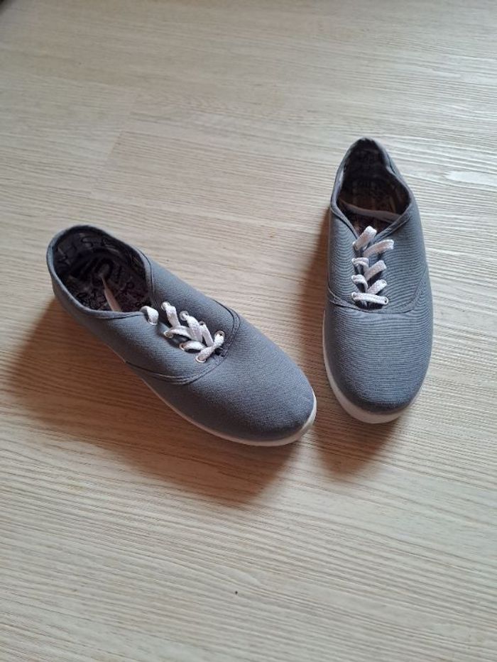 Chaussure en tissu