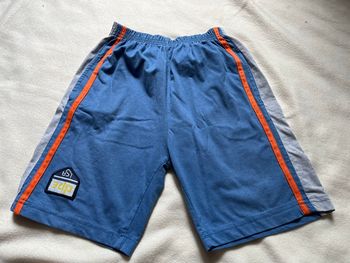 Short 10 ans 