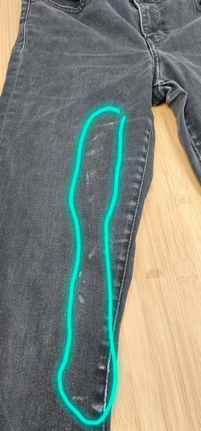 Levi's + patchs offerts 310. T:34/36 W30 L32 - photo numéro 12