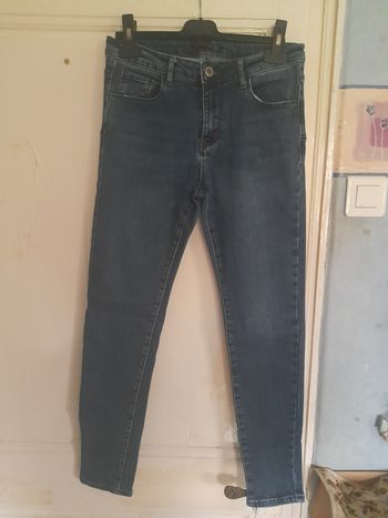 Jean bleu marine, marque Zac et Zoé, taille 38