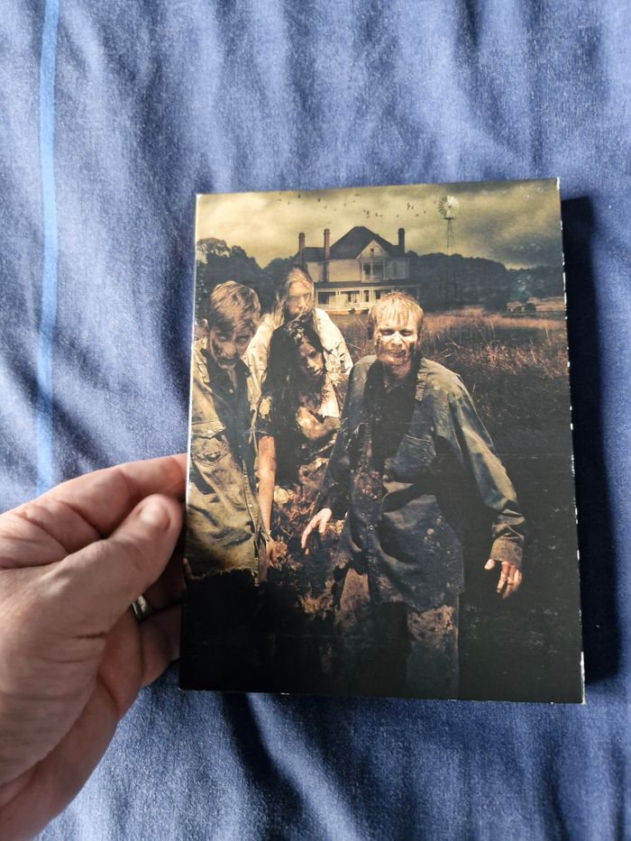 Saga intégrale Walking Dead série saison 2 - photo numéro 6