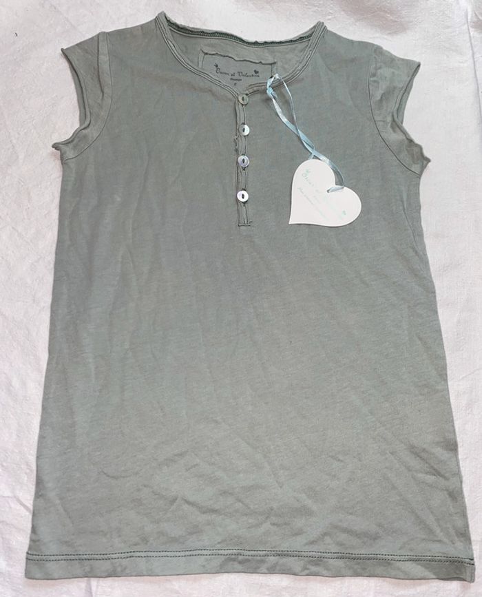 tshirt Oscar et Valentine neuf avec étiquette 6 ans