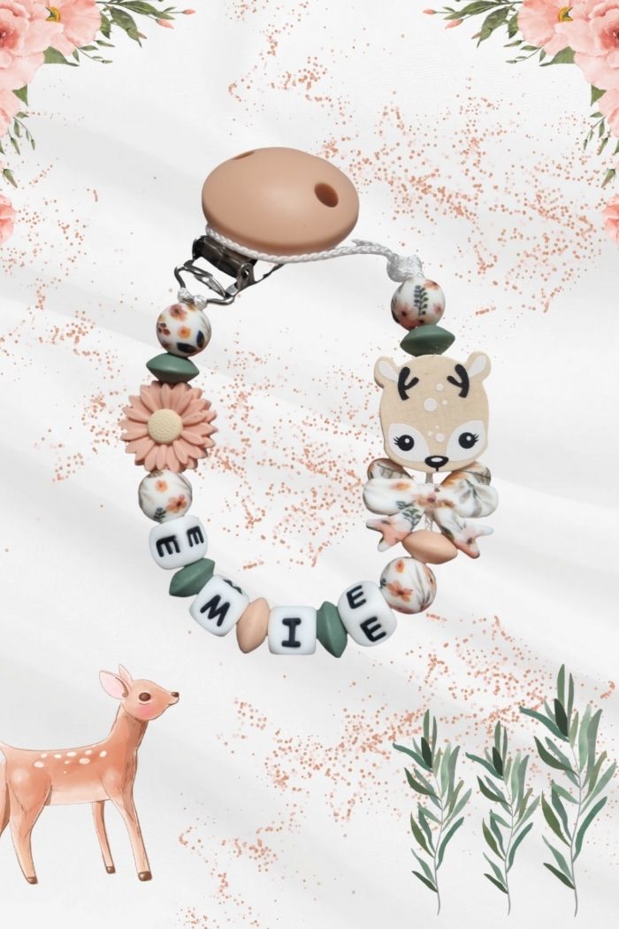 Attache tétine personnalisée biche fleurie – cadeau naissance