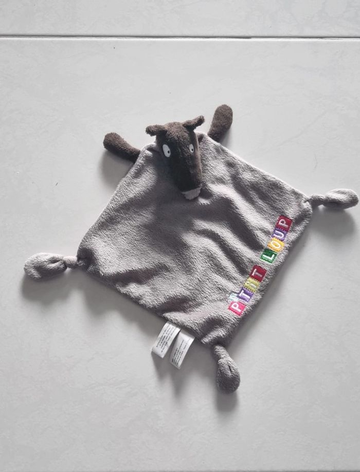 Doudou plat Ptit Loup Auzou