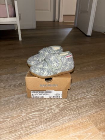 Chausson neuf Naturino
