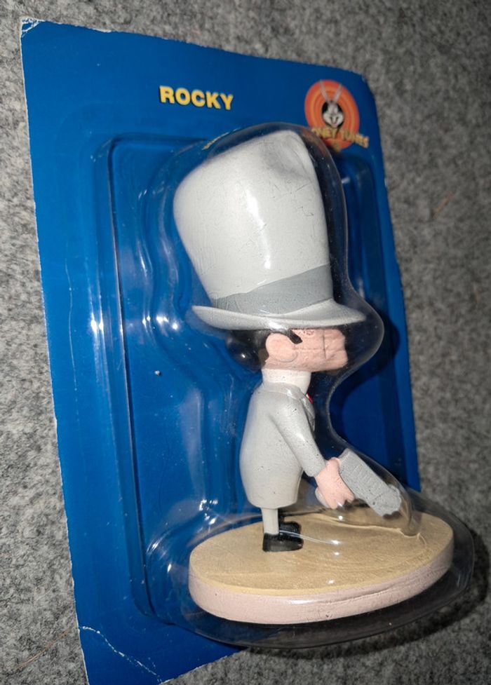 Figurine Looney Tunes Rocky - photo numéro 3