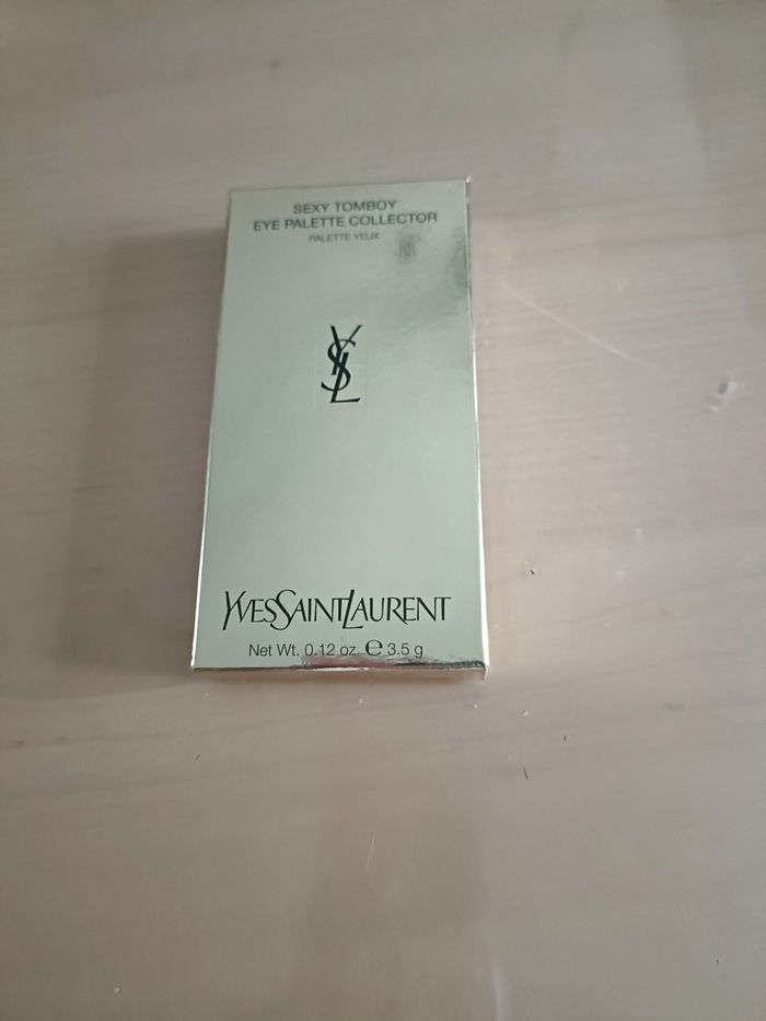Lot de 4 palettes YSL totalement neuves - photo numéro 4