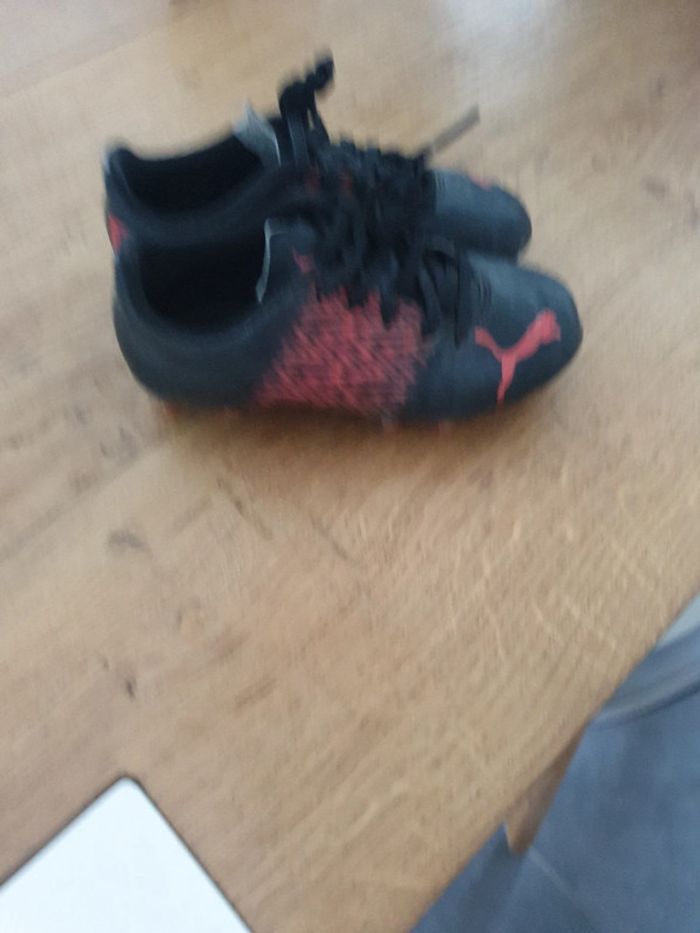 Chaussures de foot puma 29 - photo numéro 2