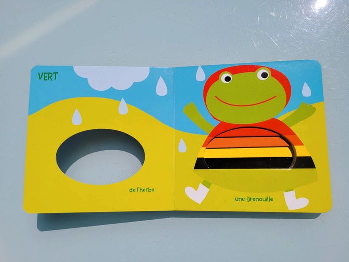 Livre animé de Page en Page 🌈 Les Couleurs 🐠 - photo numéro 3