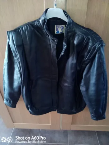 Veste en cuir femme