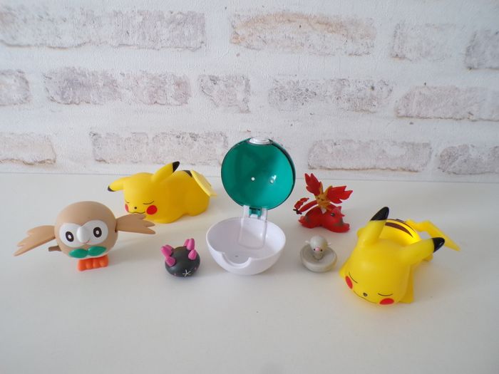 Jouets - veilleuses  - Pokémon  (J21)