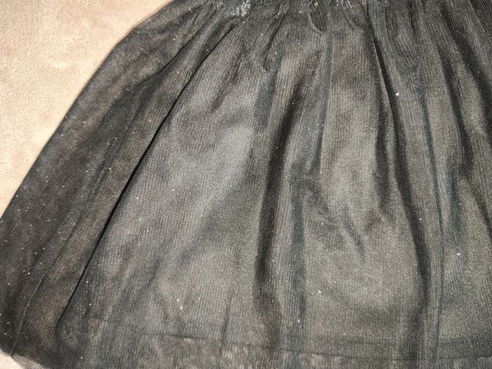 Jupe noir paillettes neuves 8 ans - photo numéro 2