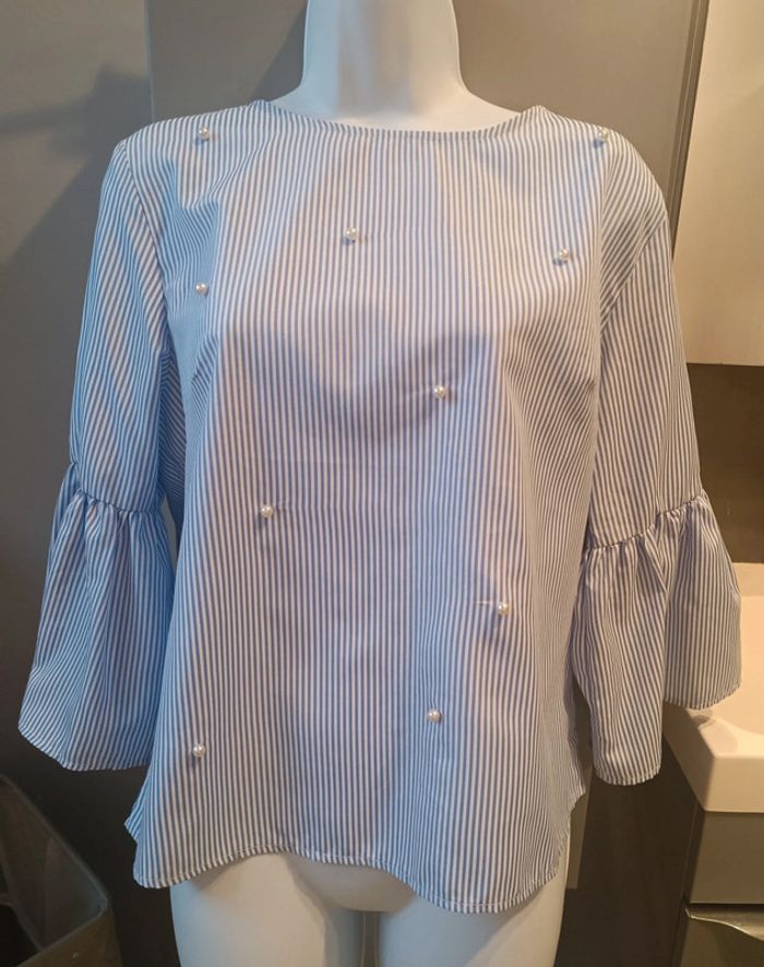 Blouse rayée bleue et blanche - photo numéro 2