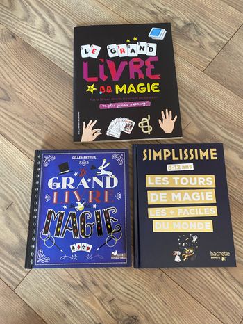 Lot 3 livres de Magie