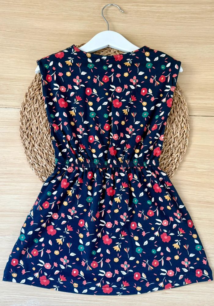 Robe sans manches TAO - photo numéro 2