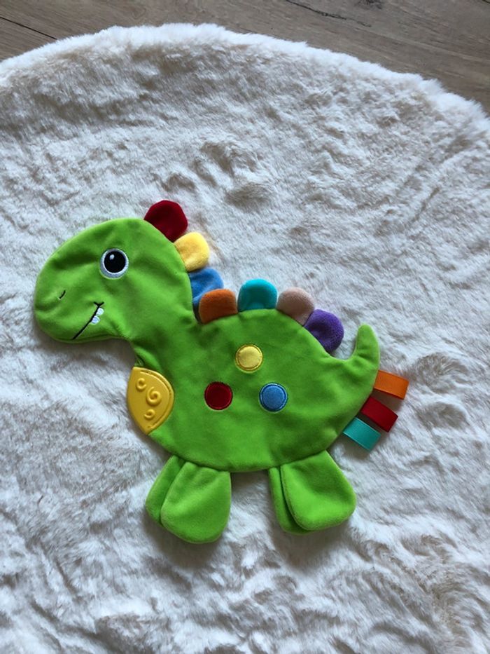 Doudou plat dinosaure 🦖