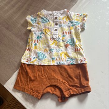 Combi short 3 mois (taille 60 cm)